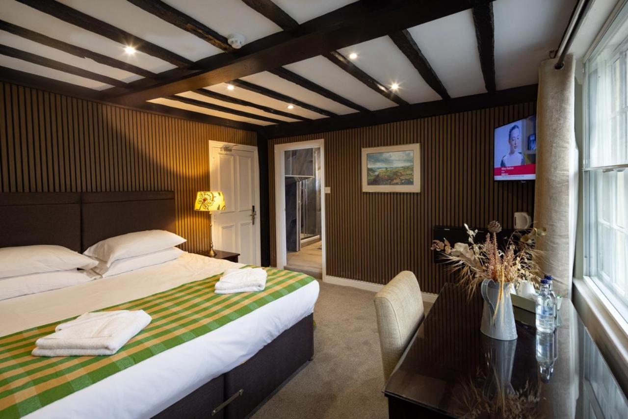 Whyte Harte Hotel Redhill  Kültér fotó