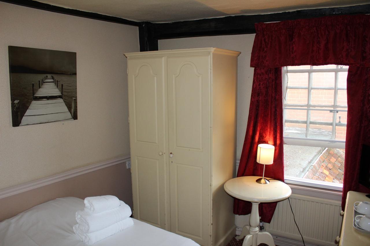 Whyte Harte Hotel Redhill  Kültér fotó